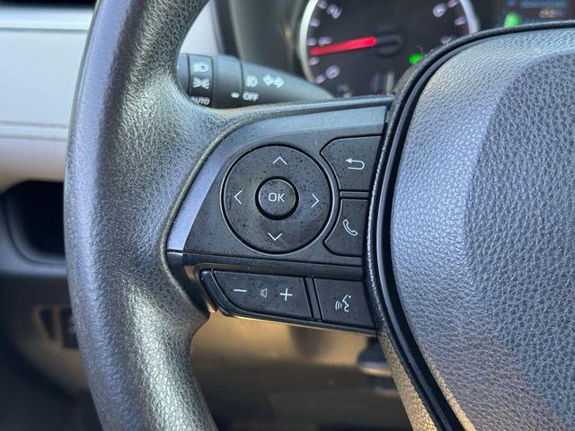 Photo of 2020 Blue Toyota RAV4