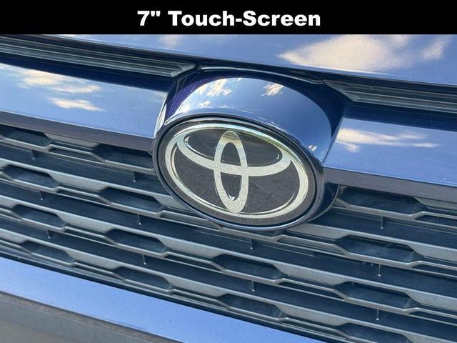 Photo of 2020 Blue Toyota RAV4