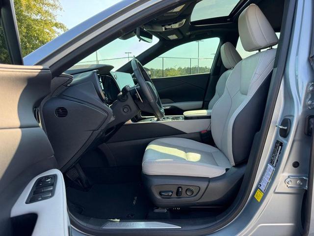 Photo of 2024 Silver Lexus RX 350