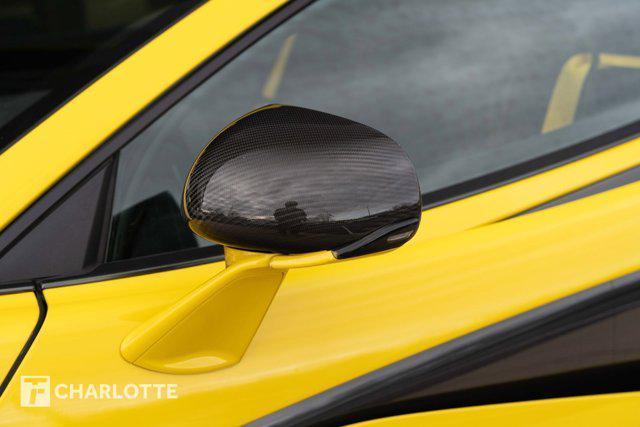 Photo of 2018 Silician Yellow McLaren 570S