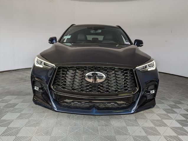 Photo of 2025 Hermosa Blue INFINITI QX50