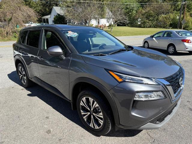 Photo of 2023 Grey Nissan Rogue