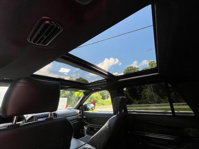 Photo of 2019 Black Ford Expedition Max