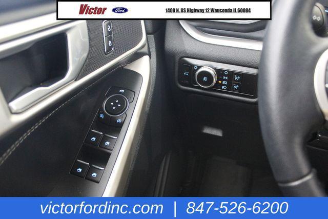 Photo of 2023 Carbonized Gray Metallic Ford Explorer