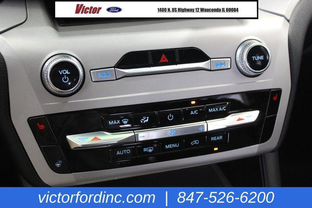 Photo of 2023 Carbonized Gray Metallic Ford Explorer