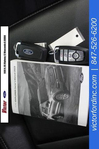 Photo of 2023 Carbonized Gray Metallic Ford Explorer