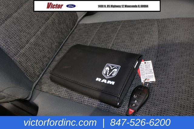 Photo of 2018 Bright Silver Metallic Clearcoat RAM 1500