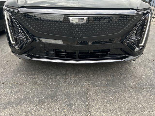 Photo of 2025 Stellar Black Metallic Cadillac LYRIQ