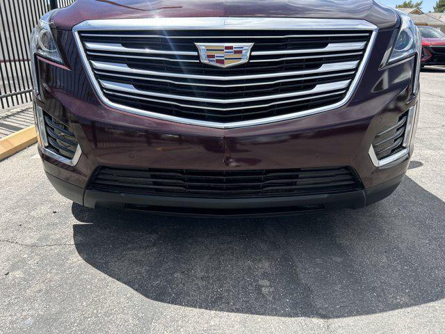 Photo of 2017 Deep Amethyst Metallic Cadillac XT5