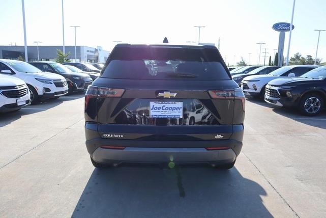 Photo of 2026 Mosaic Black Metallic Chevrolet Equinox