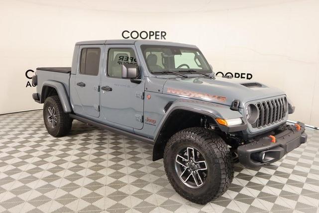 2024 Jeep Gladiator