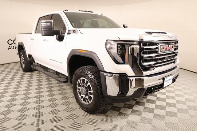 Photo of 2024 Summit White GMC Sierra 2500