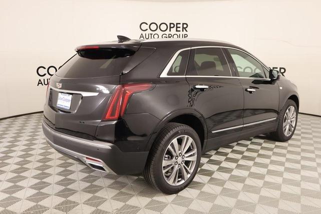 Photo of 2024 Stellar Black Metallic Cadillac XT5