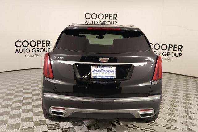 Photo of 2024 Stellar Black Metallic Cadillac XT5