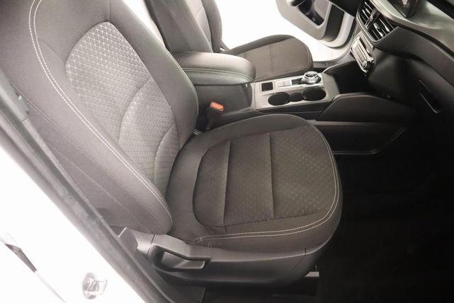 Photo of 2024 Oxford White Ford Escape