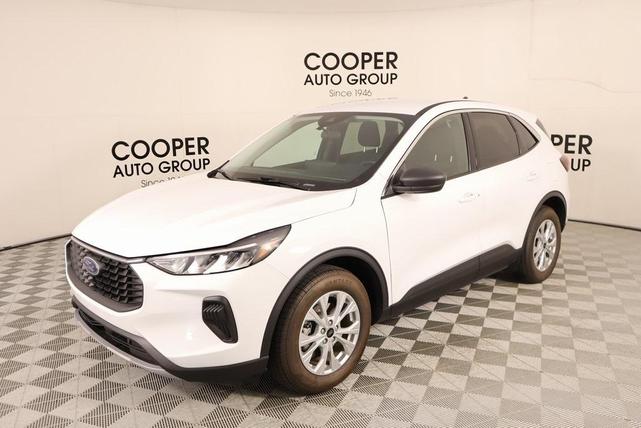Photo of 2024 Oxford White Ford Escape