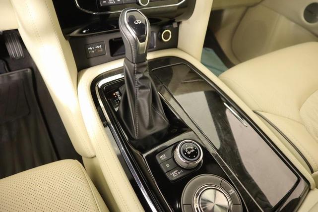 Photo of 2021 Moonstone White INFINITI QX80