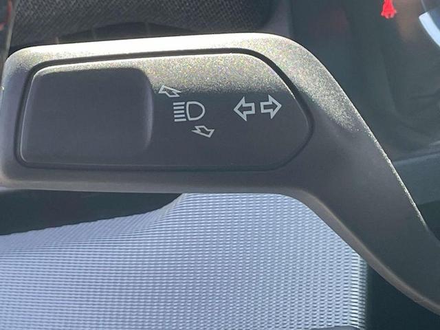 Photo of 2025 Carbonized Gray Metallic Ford Explorer