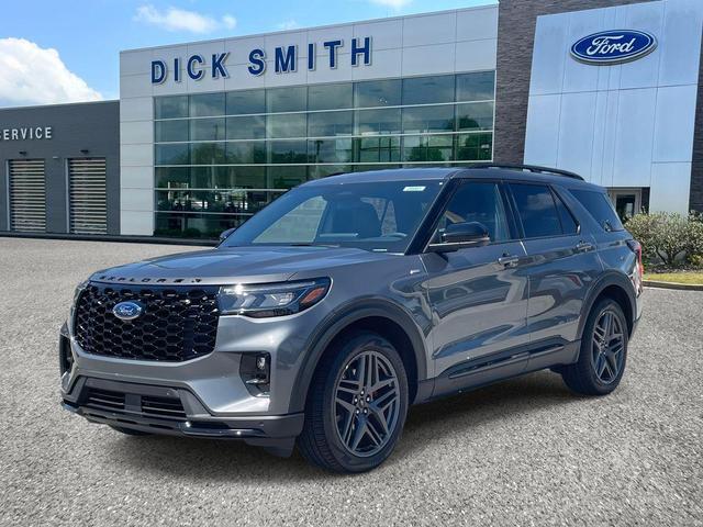 Photo of 2025 Carbonized Gray Metallic Ford Explorer