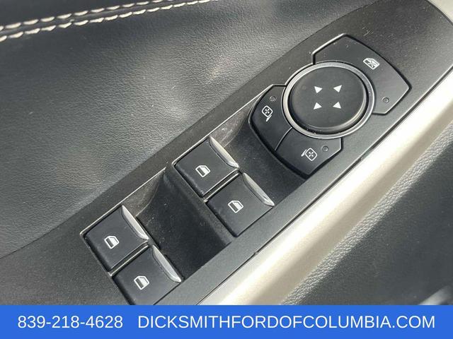 Photo of 2022 Carbonized Gray Metallic Ford Explorer
