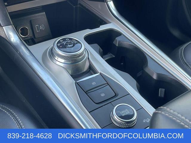 Photo of 2022 Carbonized Gray Metallic Ford Explorer
