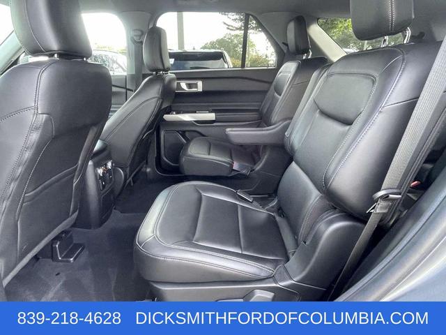 Photo of 2022 Carbonized Gray Metallic Ford Explorer