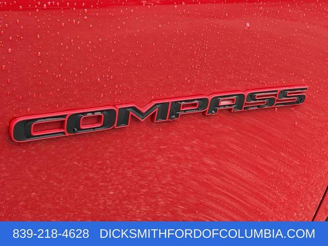 Photo of 2023 Redline Pearlcoat Jeep Compass
