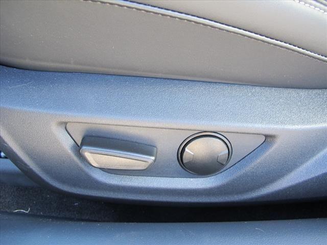 Photo of 2024 Iconic Silver Metallic Ford Mustang