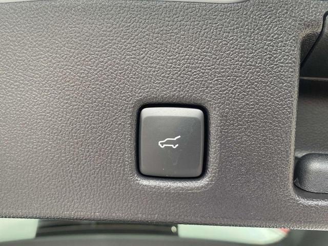 Photo of 2025 Space Silver Metallic Ford Escape