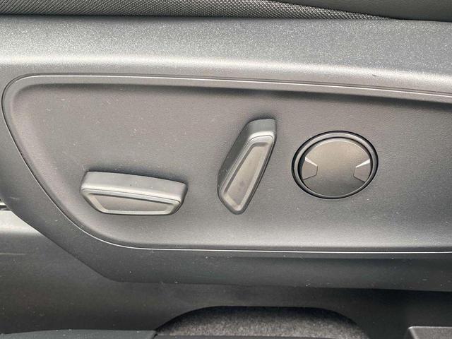 Photo of 2025 Space Silver Metallic Ford Escape