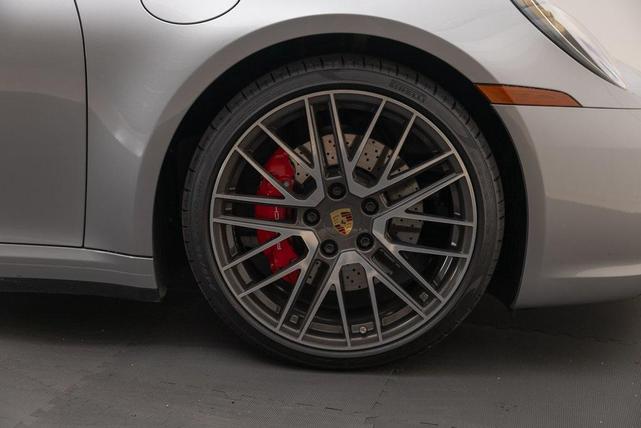 Photo of 2022 GT Silver Metallic Porsche 911