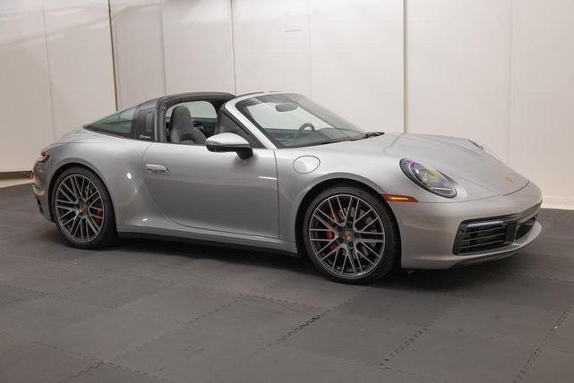 Photo of 2022 GT Silver Metallic Porsche 911