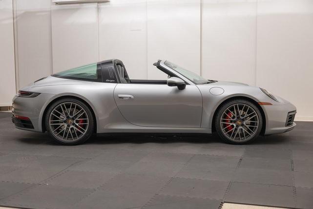 Photo of 2022 GT Silver Metallic Porsche 911