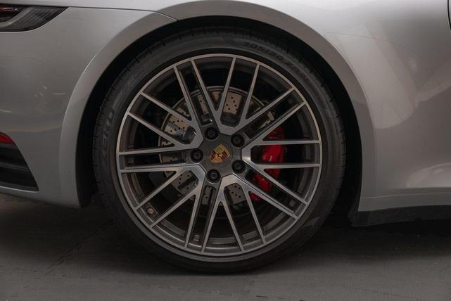 Photo of 2022 GT Silver Metallic Porsche 911