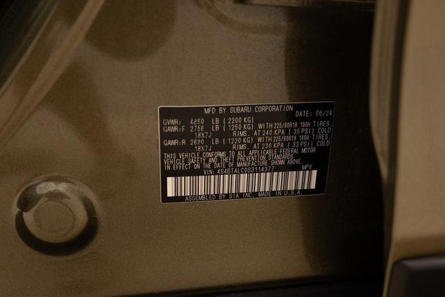 Photo of 2025 Autumn Green Metallic Subaru Outback