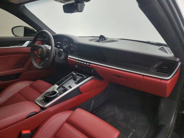 Photo of 2021 Jet Black Metallic Porsche 911