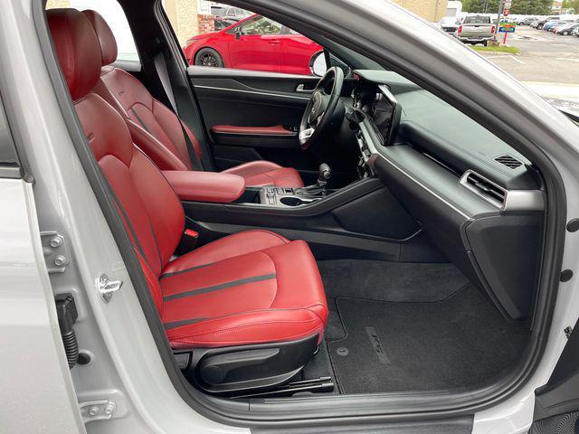 Photo of 2022 Wolf Gray Kia K5