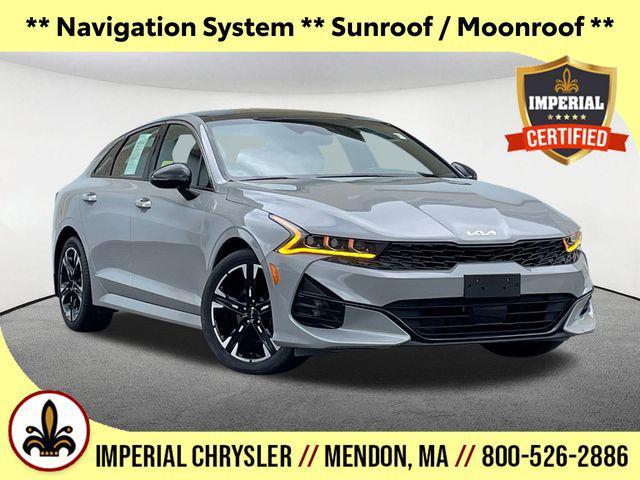 Photo of 2022 Wolf Gray Kia K5