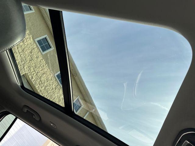 Photo of 2022 Baltic Gray Metallic Clearcoat Jeep Grand Cherokee L