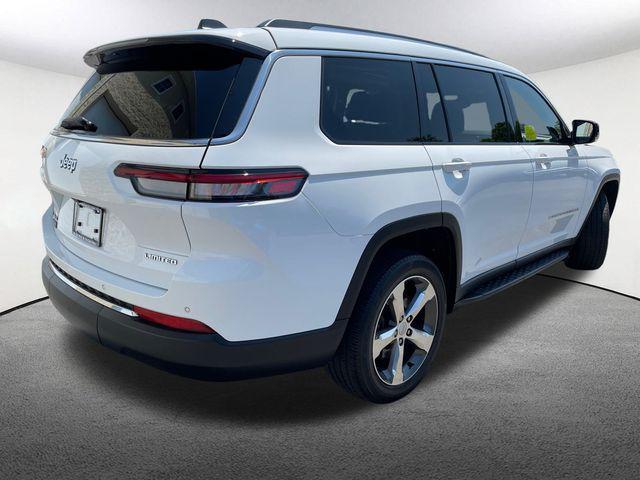 Photo of 2021 Bright White Clearcoat Jeep Grand Cherokee L