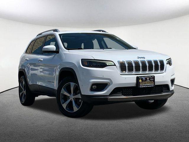 Photo of 2021 Bright White Clearcoat Jeep Cherokee