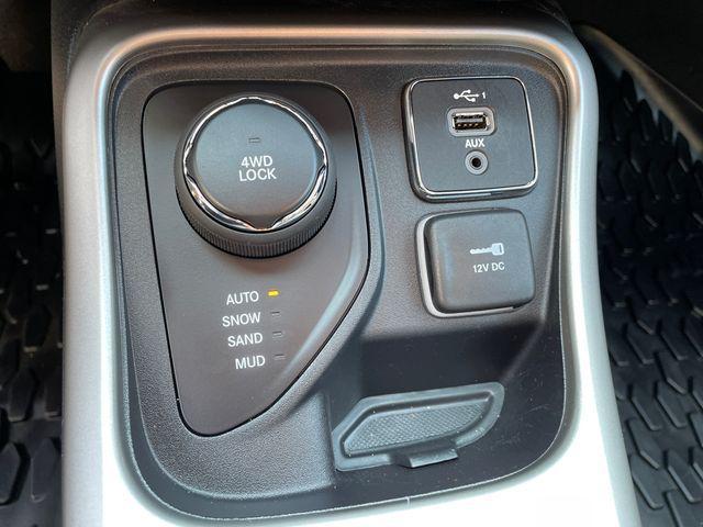 Photo of 2021 Jazz Blue Pearlcoat Jeep Compass