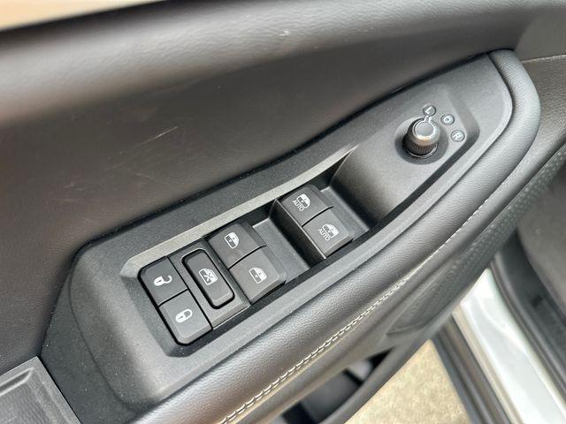 Photo of 2023 Silver Zynith Jeep Grand Cherokee L