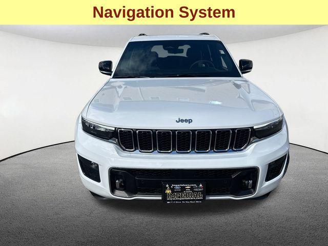 Photo of 2024 Bright White Clearcoat Jeep Grand Cherokee