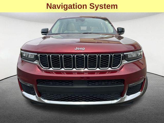Photo of 2022 Velvet Red Pearlcoat Jeep Grand Cherokee L