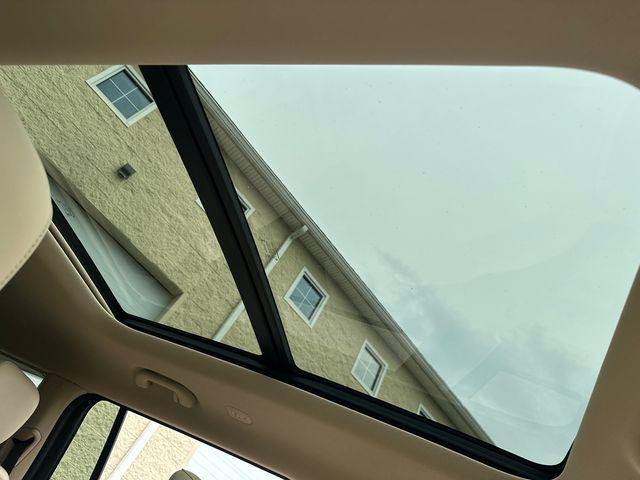 Photo of 2022 Velvet Red Pearlcoat Jeep Grand Cherokee L