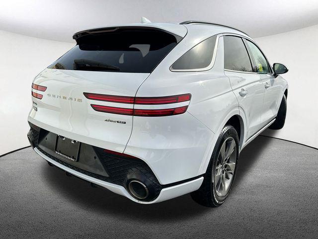 Photo of 2022 Alta White Genesis GV70