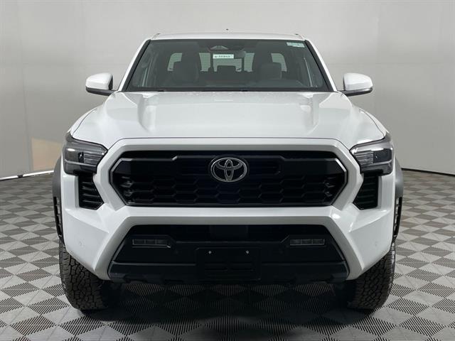 Photo of 2025 Ice Cap Toyota Tacoma