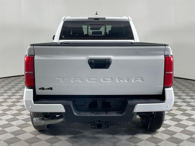 Photo of 2025 Ice Cap Toyota Tacoma