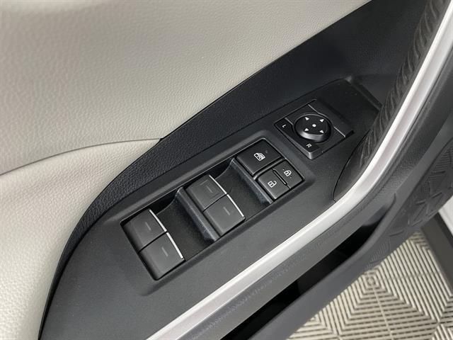 Photo of 2023 Wind Chill Pearl Toyota RAV4 Hybrid